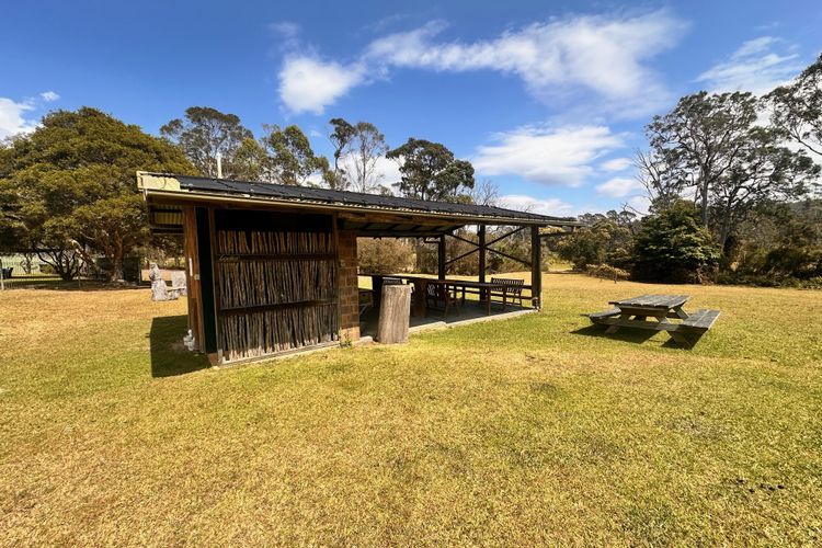 WOODBINE ECO CABINS 07