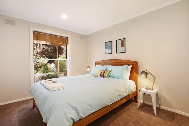 Cherry Lane – Close to the heart of Bright