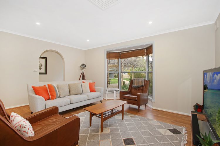 Cherry Lane – Close to the heart of Bright