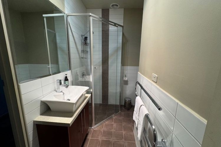 Unit 6 Centenary Park Townhouse