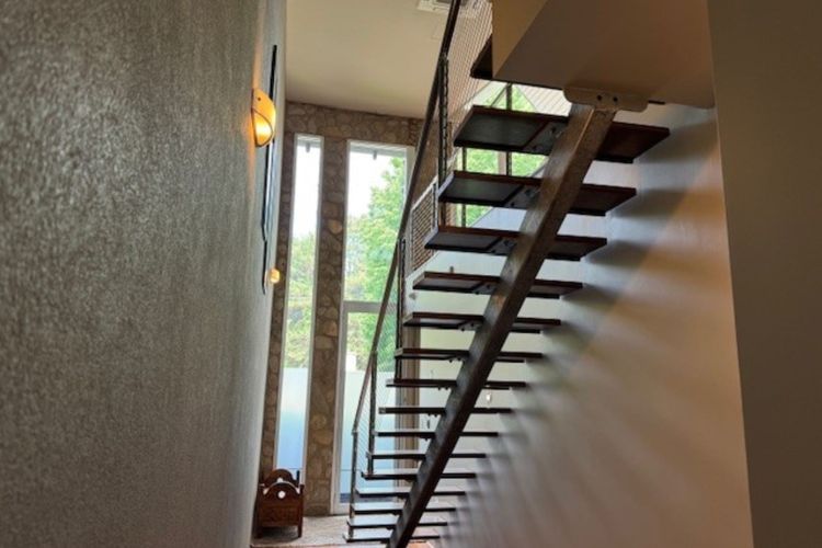 Unit 6 Centenary Park Townhouse