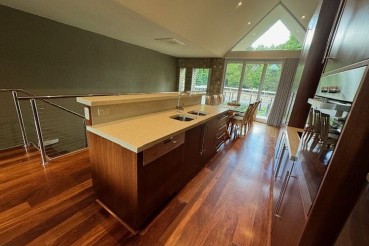 Unit 6 Centenary Park Townhouse