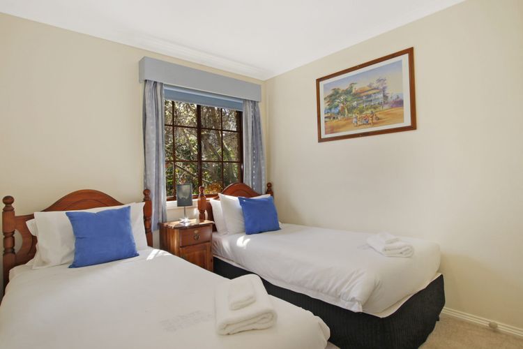 Cedar Cottage –  Unit 3 Tudor Village