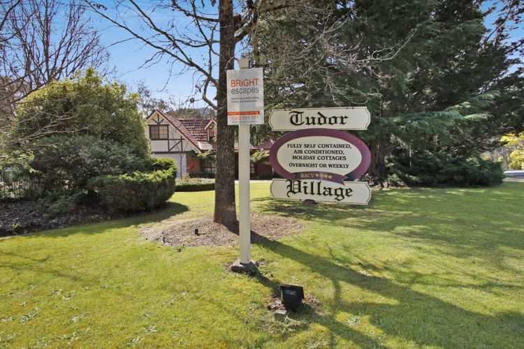 Cedar Cottage –  Unit 3 Tudor Village