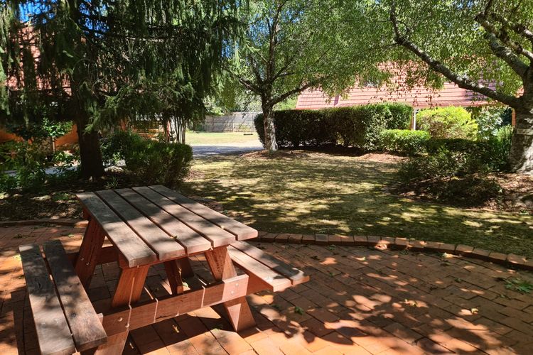 Cedar Cottage –  Unit 3 Tudor Village
