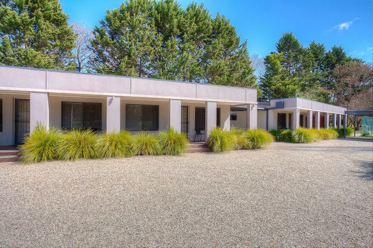 Grevillea Gardens Unit 8