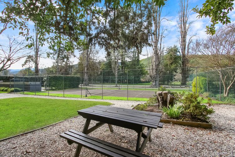 Grevillea Gardens Unit 8