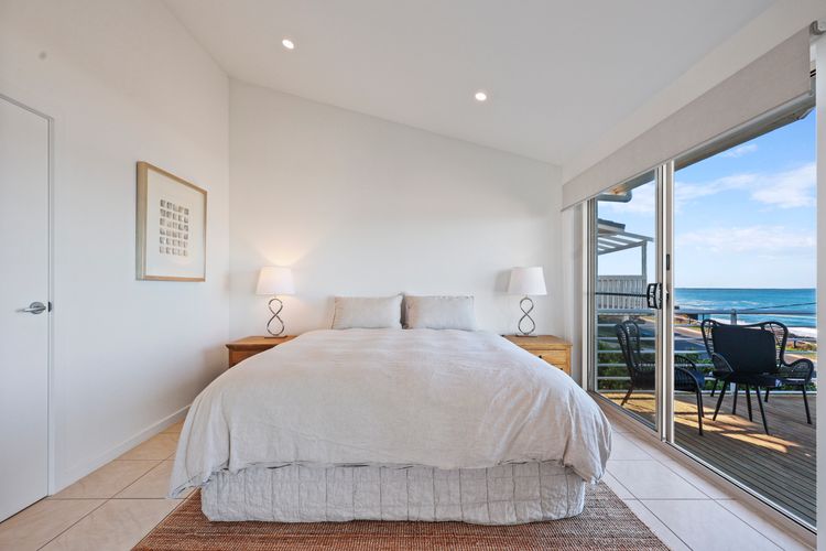 2/8 Railway Tce, Port Elliot