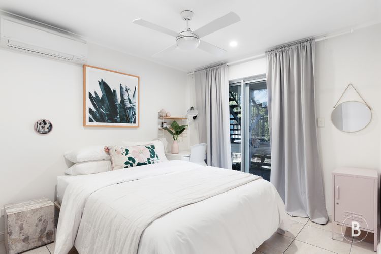 Rose – Noosa Heads
