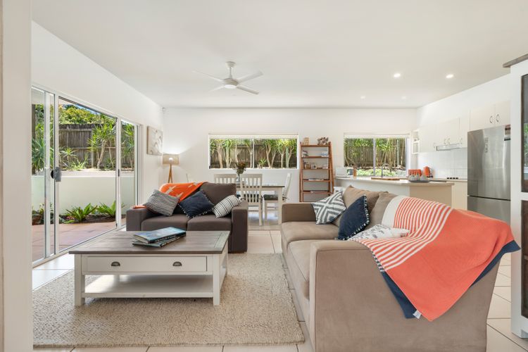 Skye – Sunshine Beach