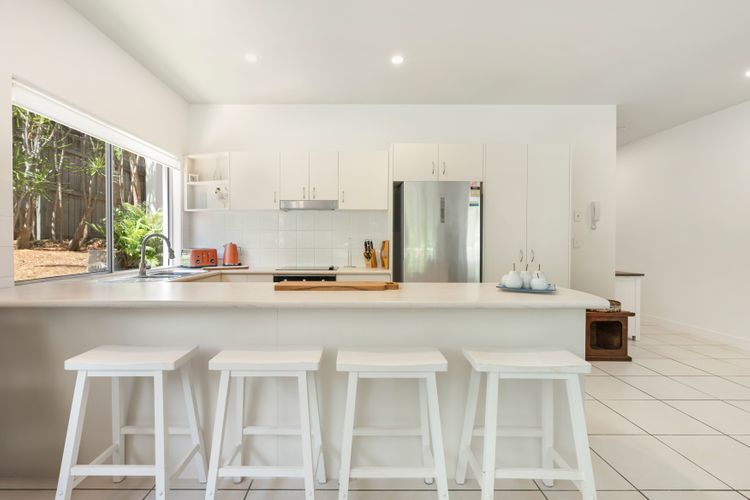Skye – Sunshine Beach