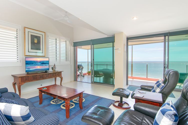 Shadows on Convent 2 – 4 bedrooms