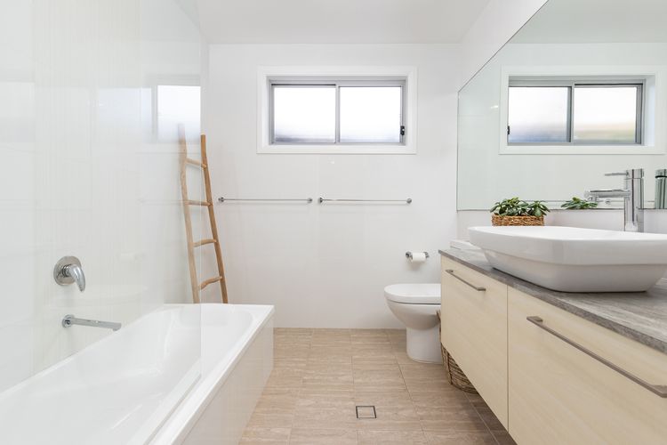 Bath room - 2