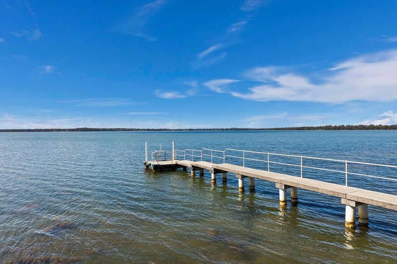 Toukley Waterfront House - Holiday Stay East Coast Getaways Central Coast