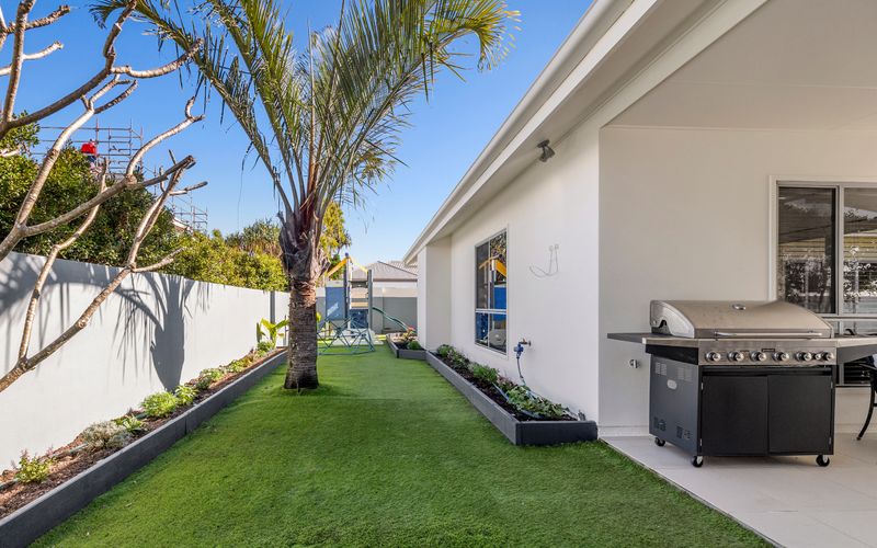 Splash House @ Kingscliff – Pet Friendly with Pool