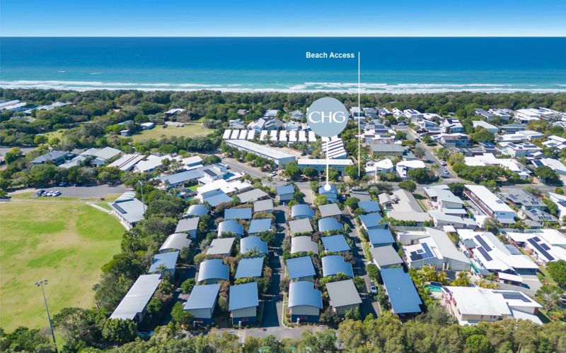 Beach Shacks 1 – With Complex Pool, Spa and Bbq