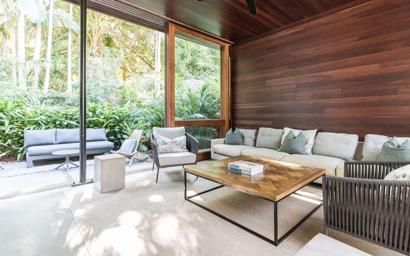 The Rainforest Retreat, Little Cove