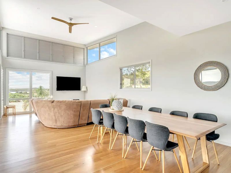 Family Retreat with Pool & Ocean Views