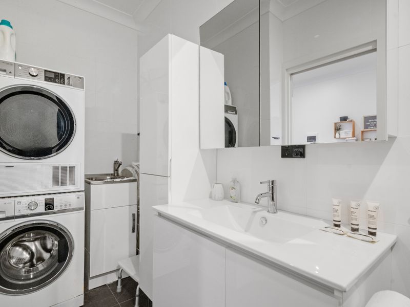 Gorgeous Self Contained Home