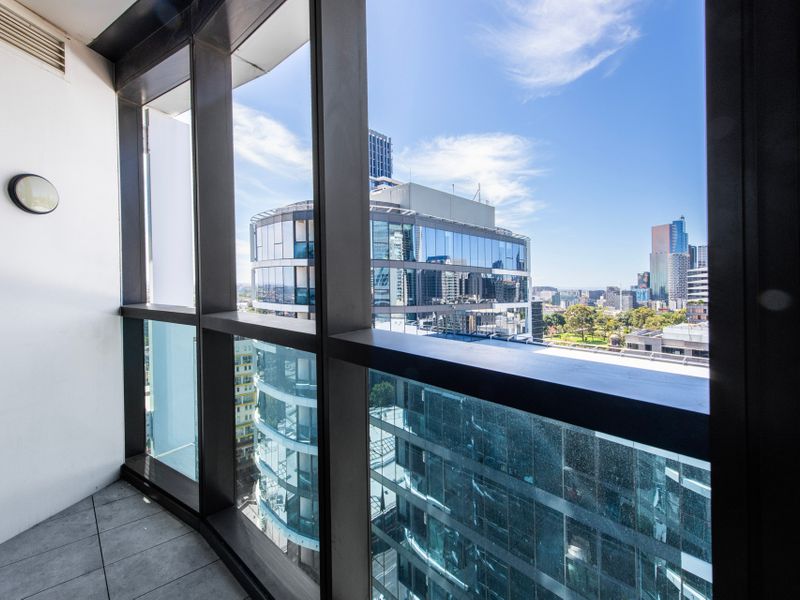 Melbourne Marvel Poolside Retreat