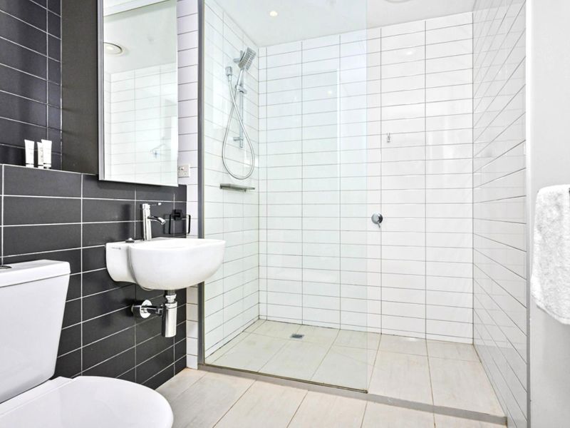 Spencer Sanctuary: Prime Location by Southern Cross