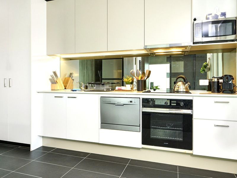 Spencer St Serenity: Stylish Urban Escape in the CBD