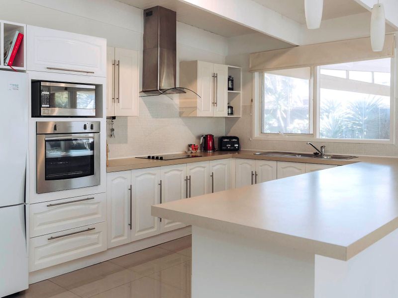 Blairgowrie Relaxing Coastal Retreat with Spa