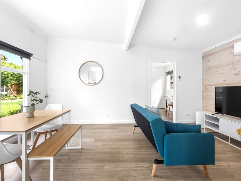 Rosebud Beachfront Haven — Coastal Bliss Three