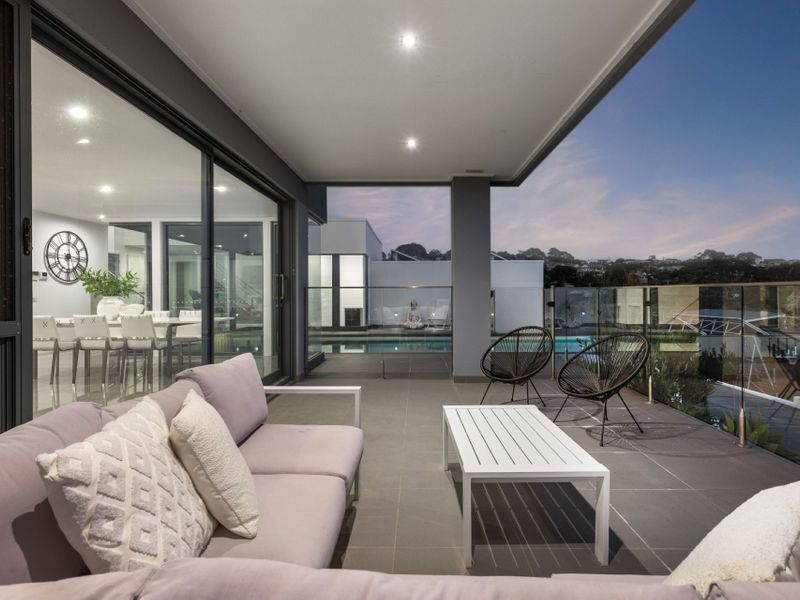 Infinity Pool & Fireplaces with Sea View Trees