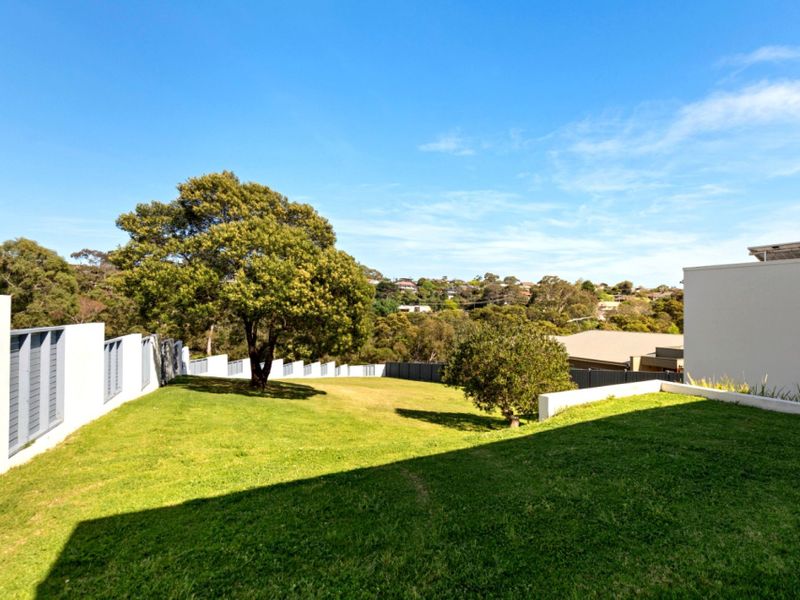 Infinity Pool & Fireplaces with Sea View Trees