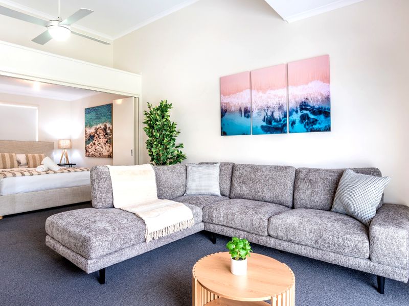 Coastal Style Living – 2 Bed + Study Retreat