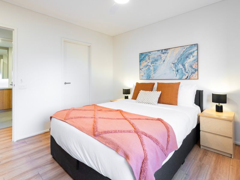 Melbourne Apartment with Pool, Spa & Tennis Court