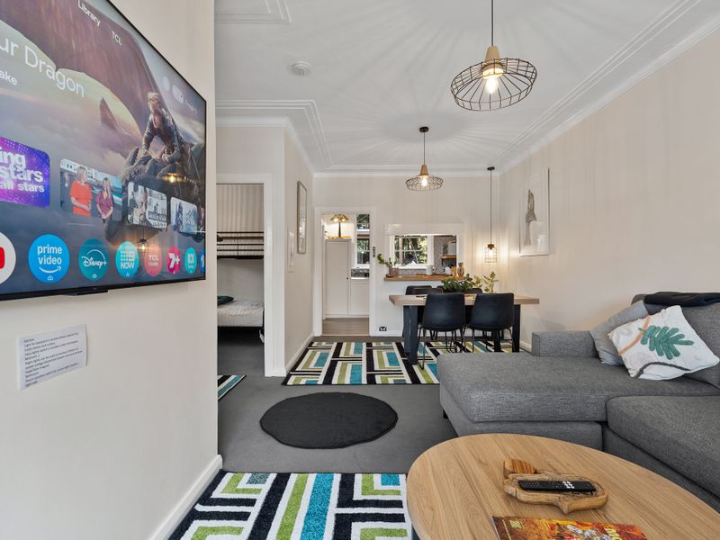Mountain Bliss 2BR Katoomba Stay