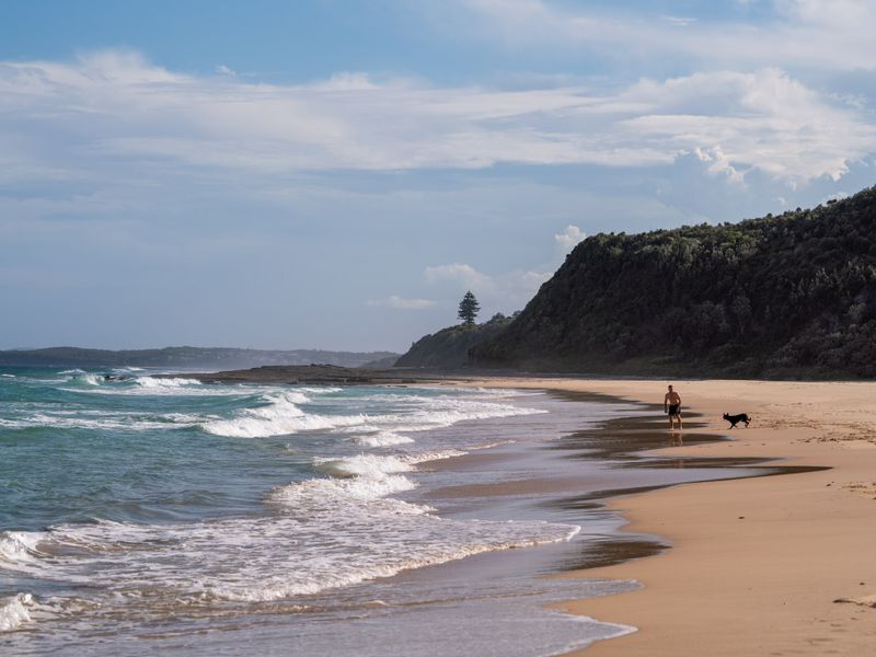 Rennies Beach Waterfront Family Escape