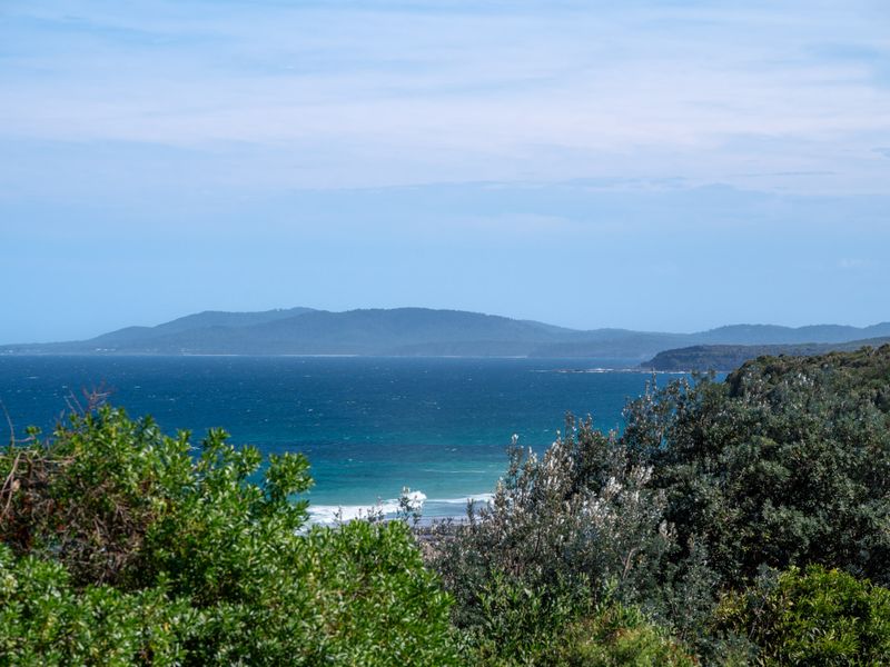 Rennies Beach Waterfront Family Escape