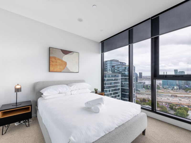 Comfortable bedroom with a queen bed