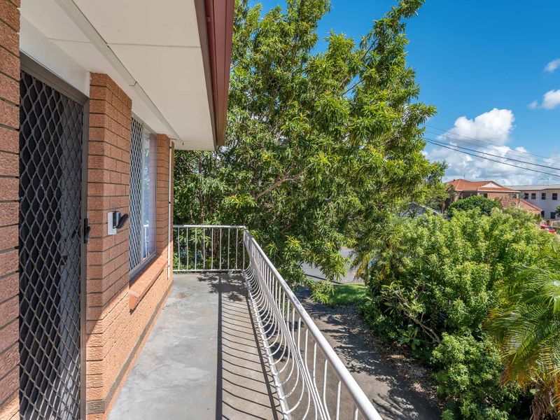 Balcony and Entrance