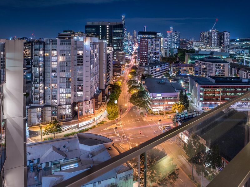 Amazing City Views! 