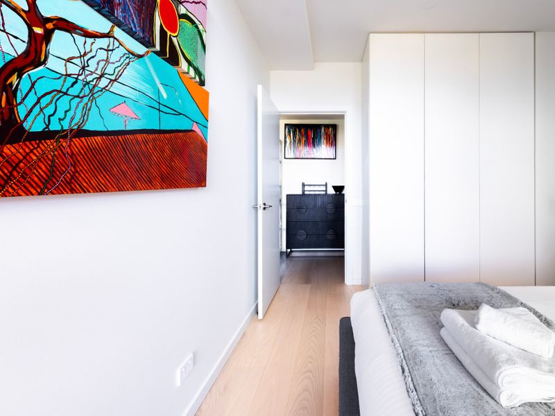 City Views | Unique Carlton Stay