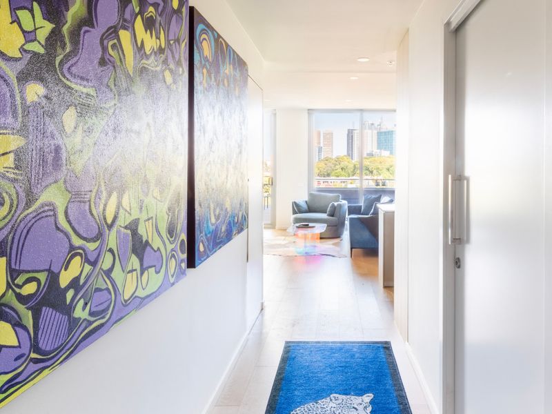 City Views | Unique Carlton Stay