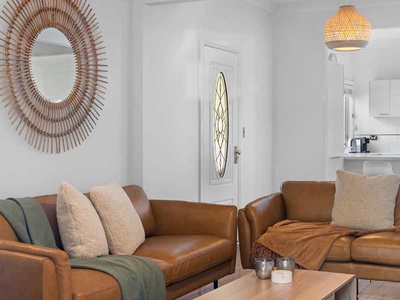 The Lazy Mimosa Retreat