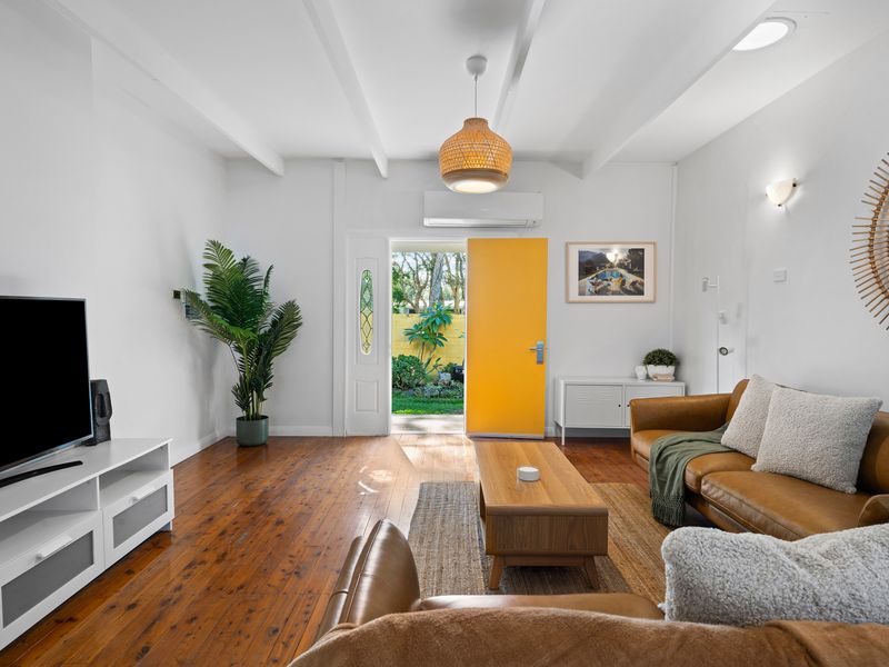 The Lazy Mimosa Retreat