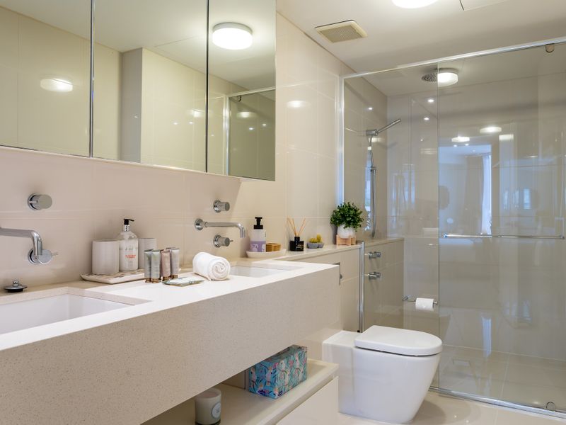 West End Getaway – Heated Pool!