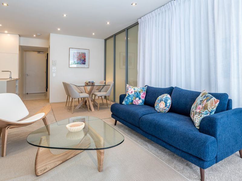 West End Getaway – Heated Pool!
