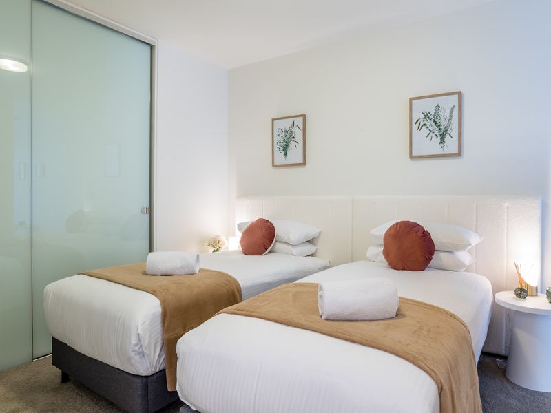 West End Getaway – Heated Pool!