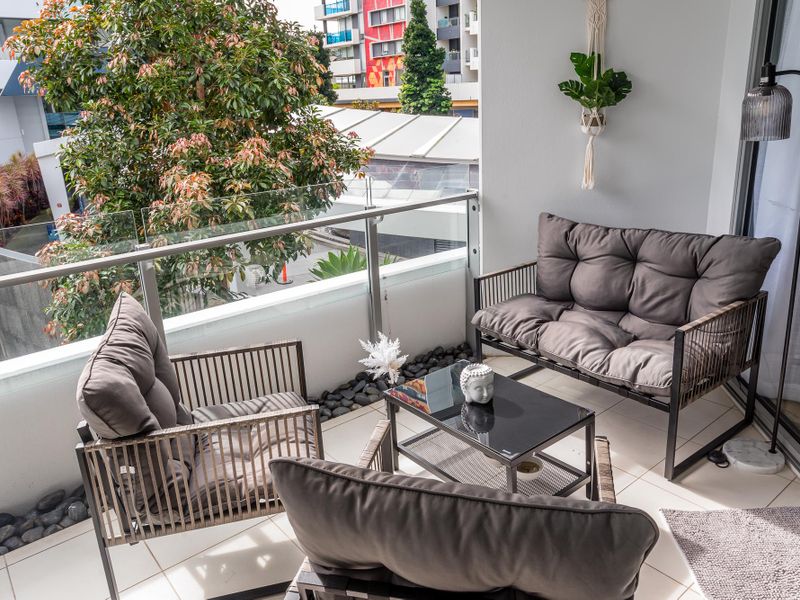 West End Getaway – Heated Pool!