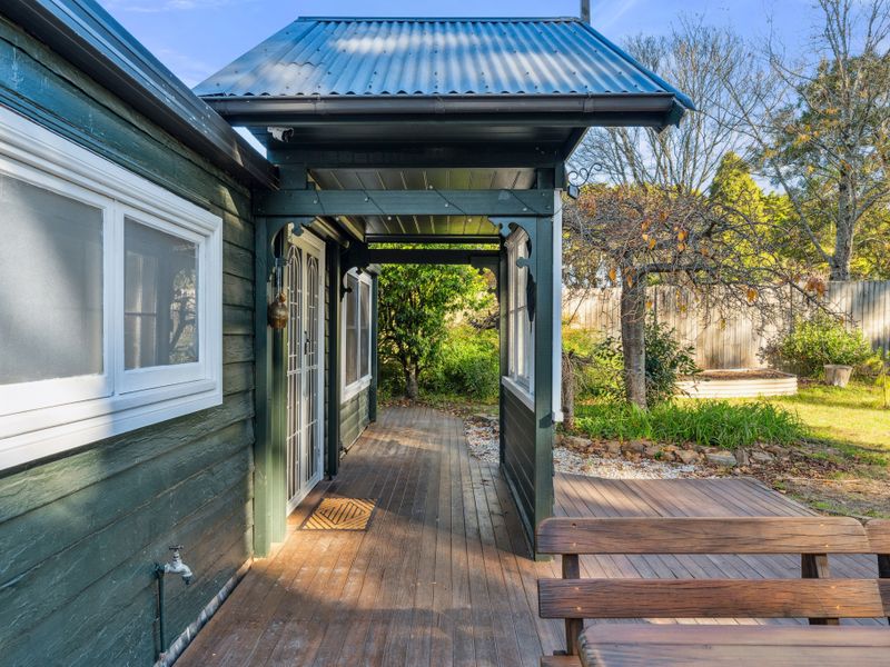 Cozy Blue Mountains Retreat