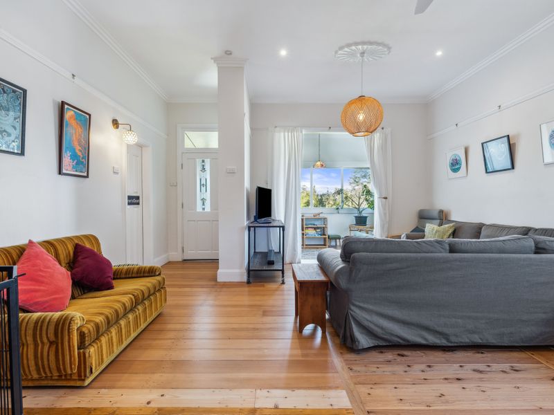 Cozy Blue Mountains Retreat