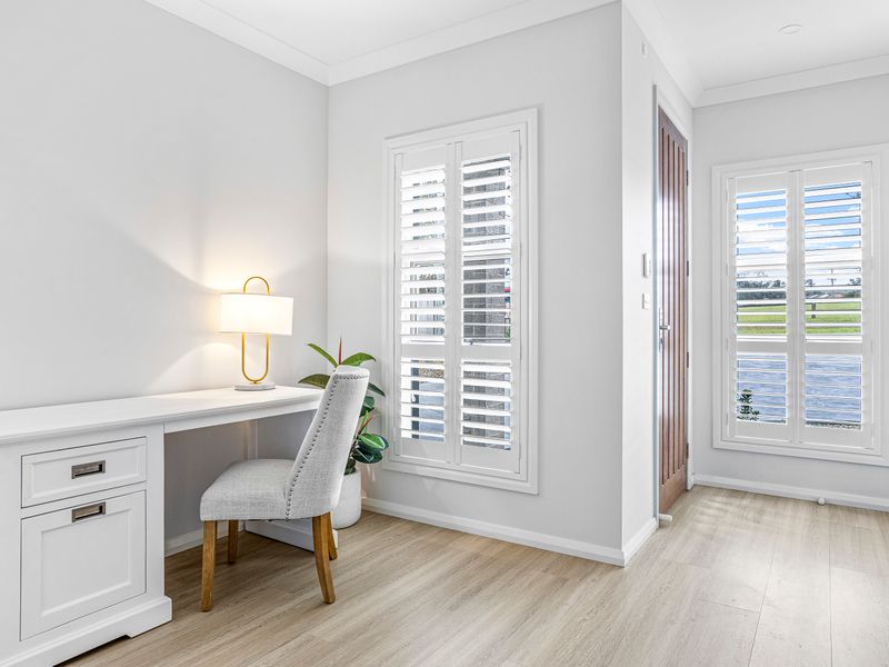 Modern 4-Bed Home Close to Beach in Barrack Point