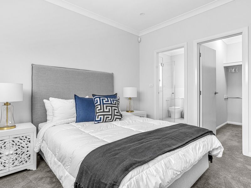 Modern 4-Bed Home Close to Beach in Barrack Point